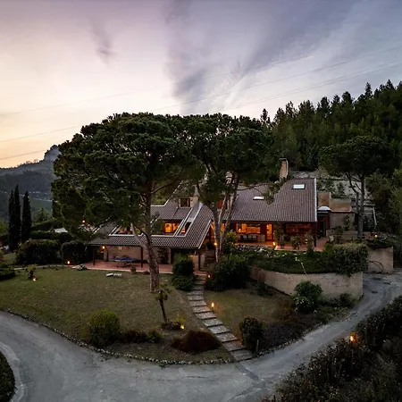 Lia 10, Emma Villa Ascoli Piceno