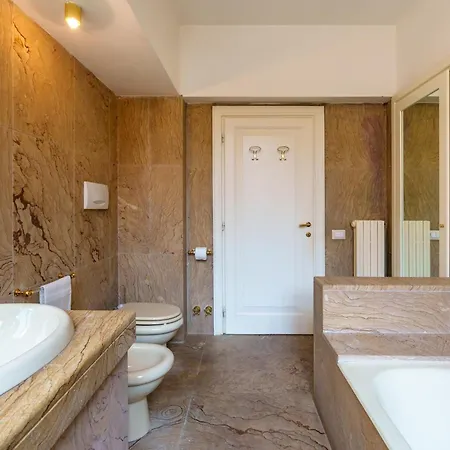 Villa Lia 10, Emma Ascoli Piceno